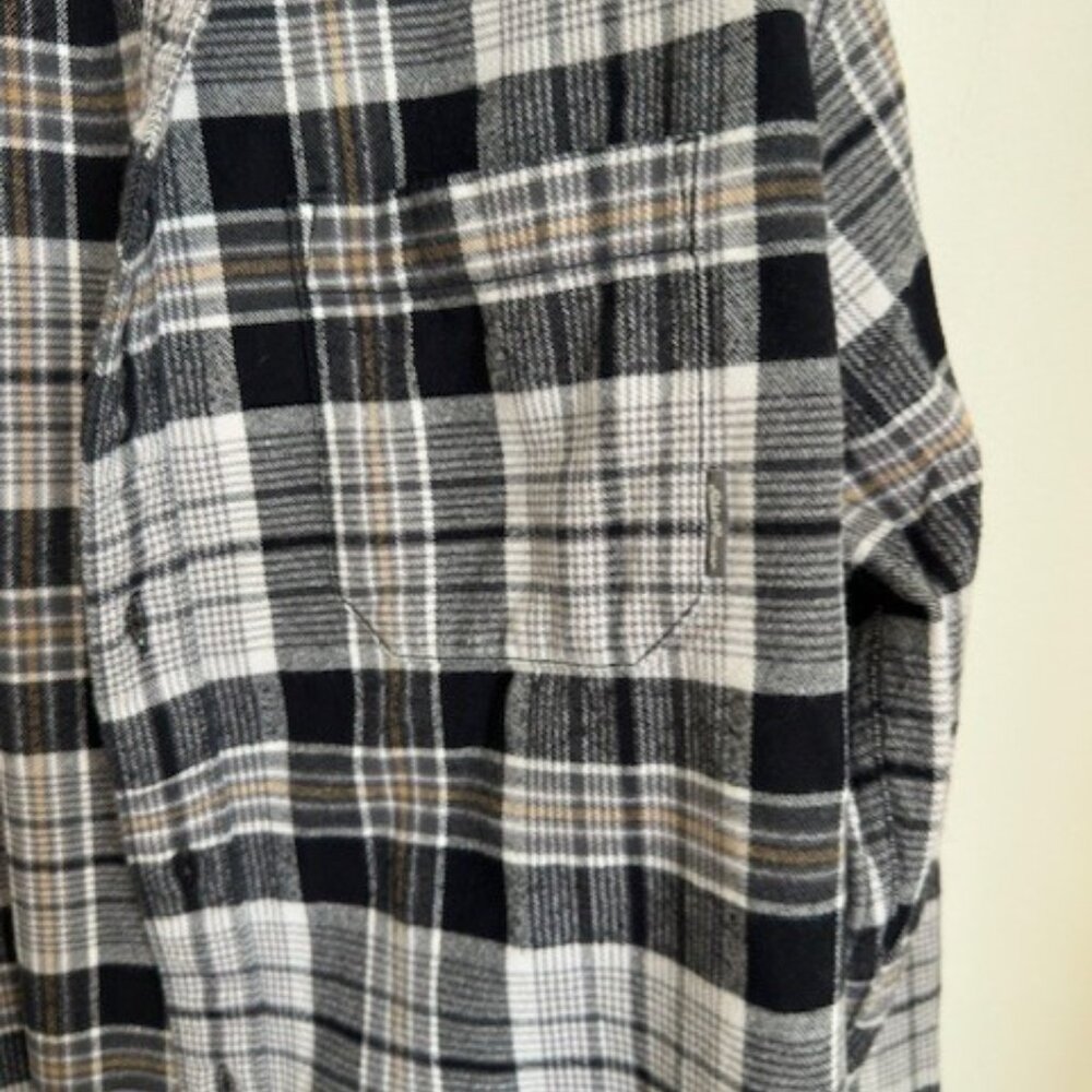 Eddie Bauer Plaid button shirt size TXL 100% cotton - Picture 3 of 6